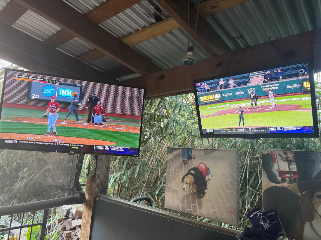 /img/2baseballgames.jpg